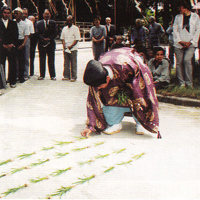 御田植祭（6月初卯の日）